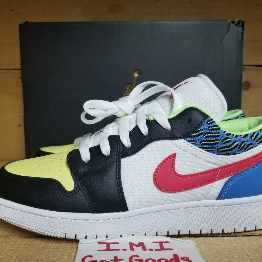 Air Jordan 1 Low 'Fusion' Sz:8 Women or 6.5YOUTH - Picture 3 of 12